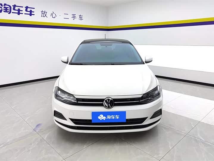 Фото 2 - Volkswagen Polo