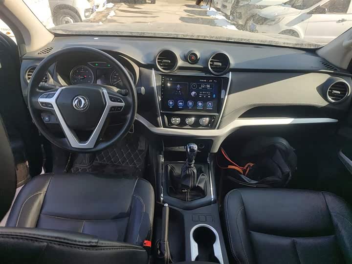 Фото 10 - Dongfeng Rich 6