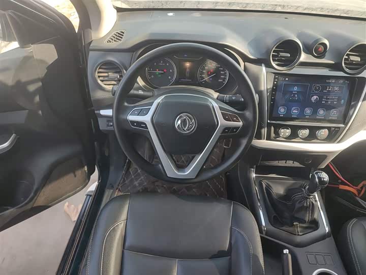 Фото 11 - Dongfeng Rich 6