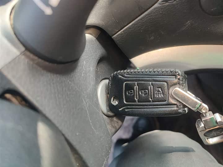 Фото 9 - Dongfeng Rich 6