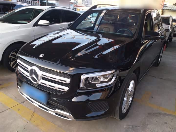 Фото 1 - Mercedes-Benz GLB-Class