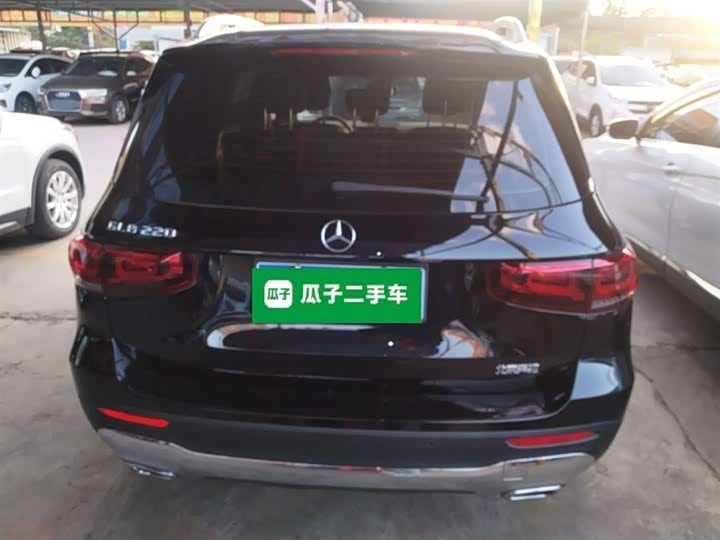 Фото 6 - Mercedes-Benz GLB-Class