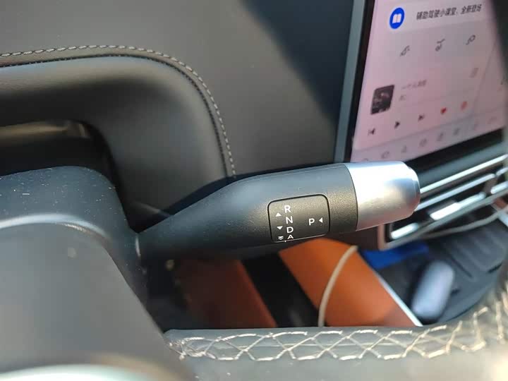 Фото 6 - LiXiang L6