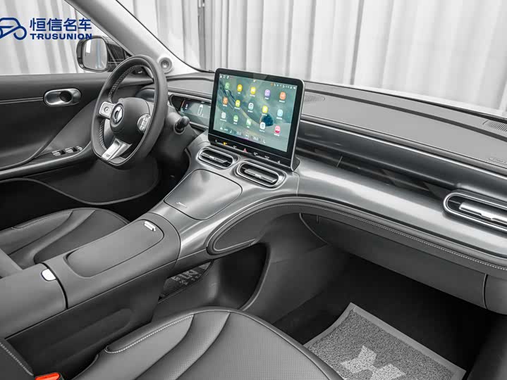 Фото 14 - Smart #1