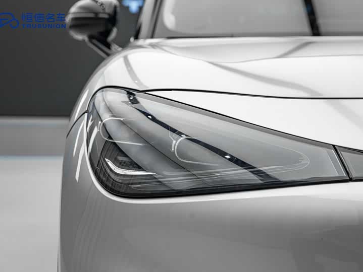 Фото 7 - Smart #1