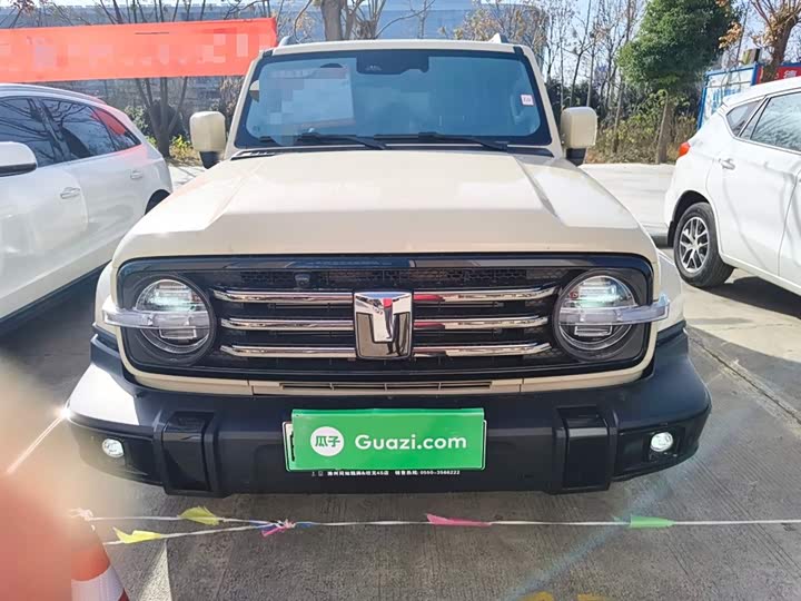 Фото 3 - Tank 300 Hybrid