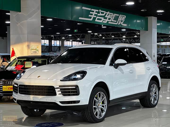 Фото 1 - Porsche Cayenne Hybrid