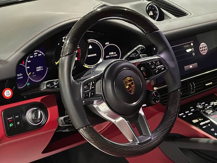 Фото 6 - Porsche Cayenne Hybrid