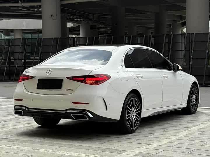 Фото 6 - Mercedes-Benz C-Class