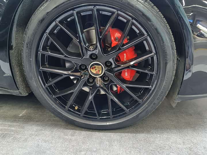 Фото 4 - Porsche Panamera