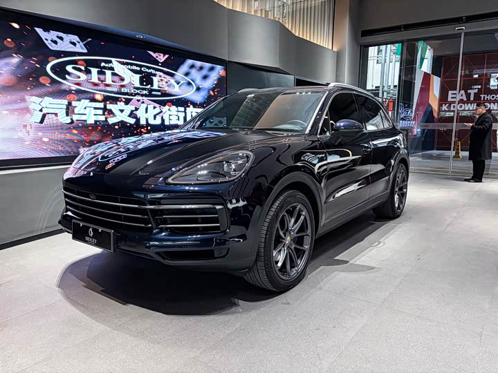 Фото 1 - Porsche Cayenne Hybrid
