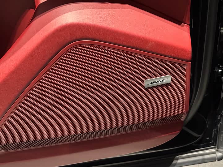 Фото 10 - Porsche Cayenne Hybrid