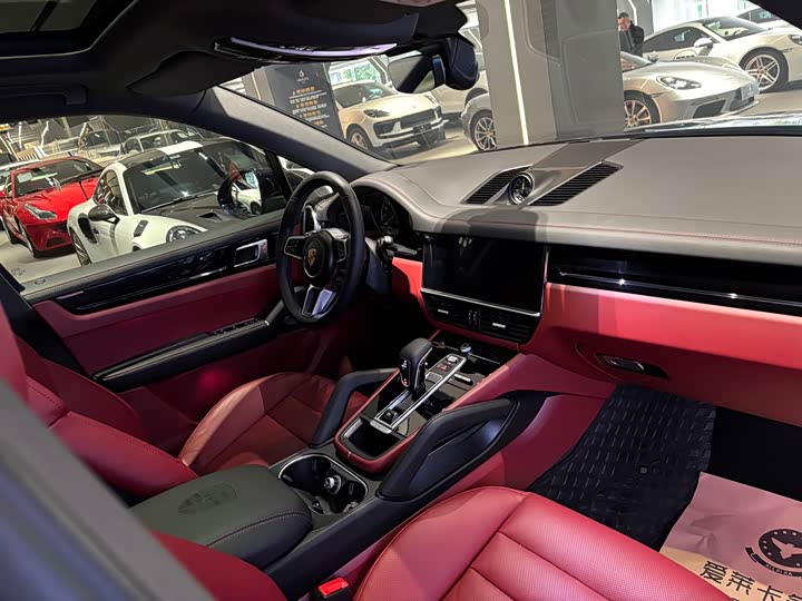 Фото 20 - Porsche Cayenne Hybrid