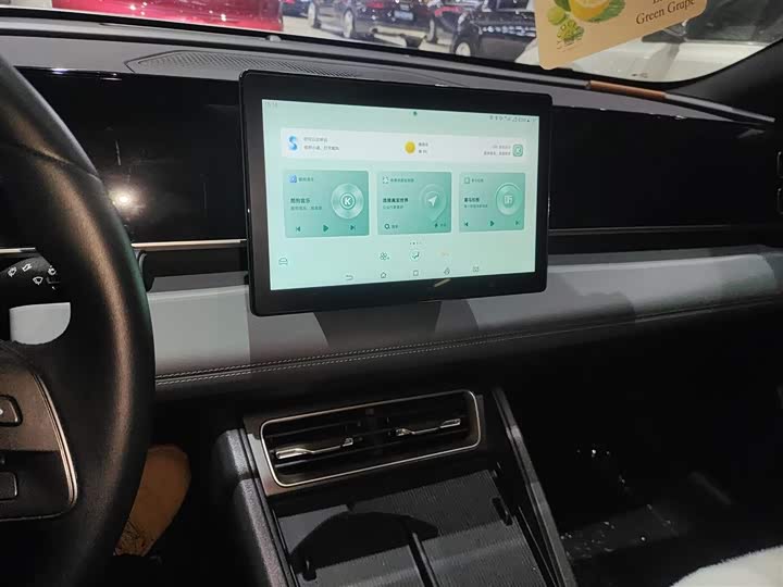 Фото 13 - BYD Qin L