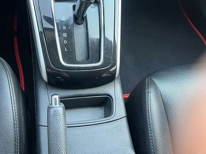 Фото 14 - Nissan Sylphy