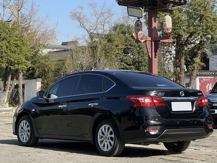 Фото 6 - Nissan Sylphy