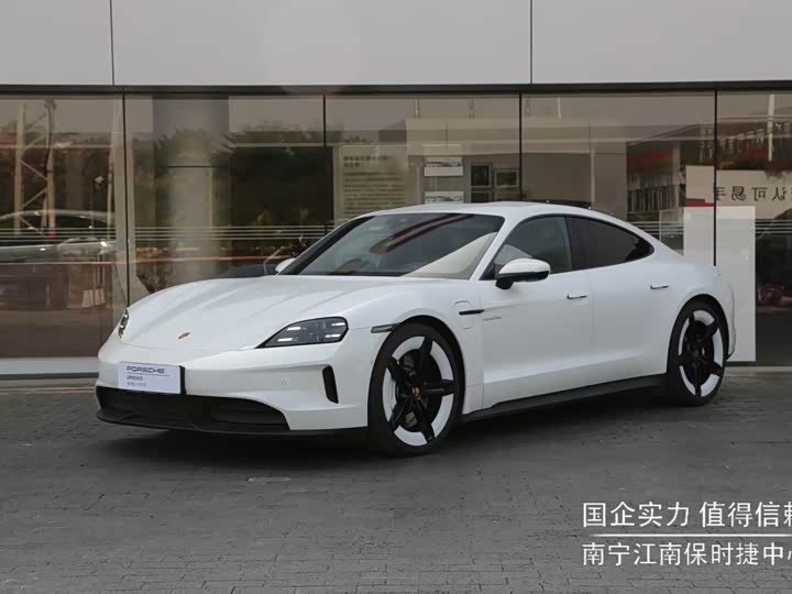 Фото 1 - Porsche Taycan
