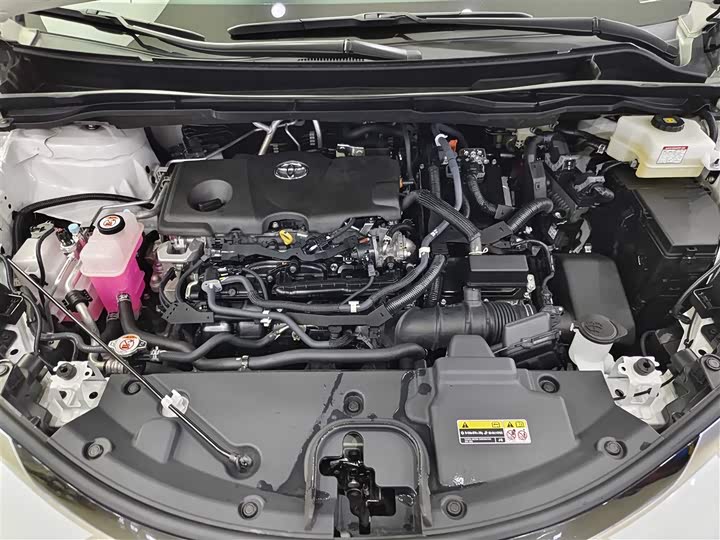 Фото 16 - Toyota Granvia