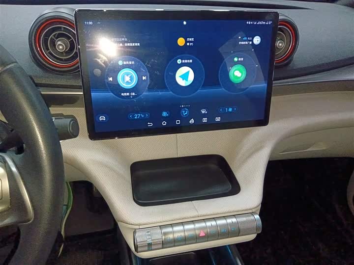 Фото 13 - BYD Dolphin