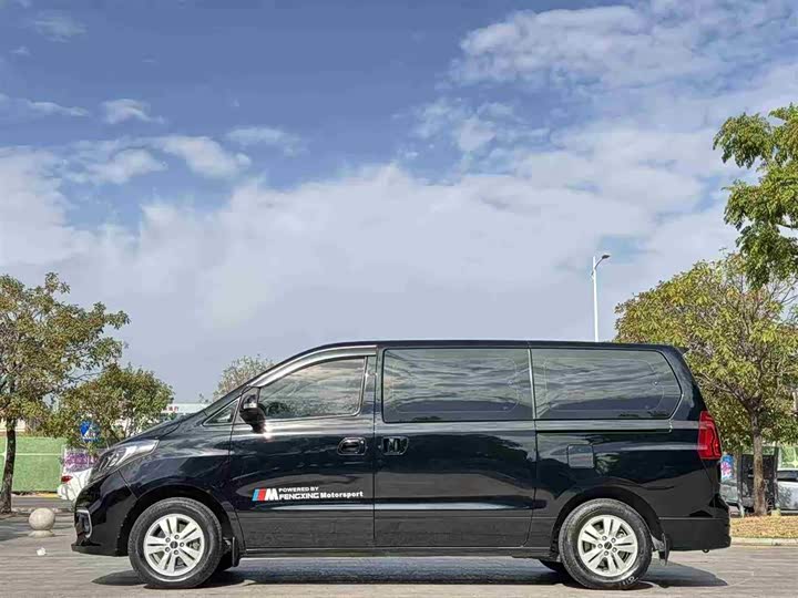 Фото 4 - Dongfeng Forthing M7