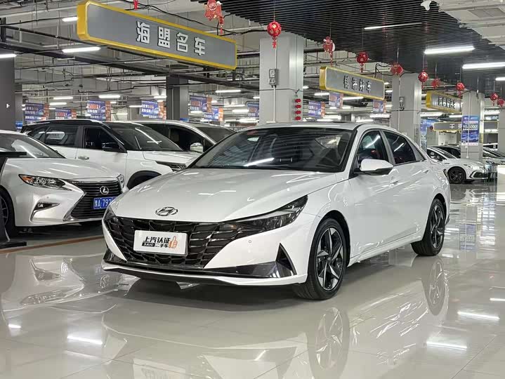 Фото 1 - Hyundai Elantra N line