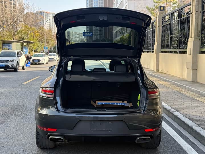 Фото 15 - Porsche Macan