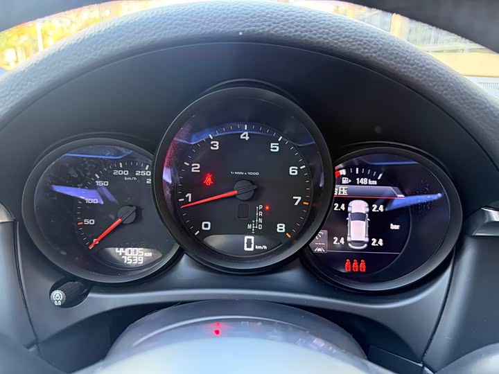 Фото 3 - Porsche Macan