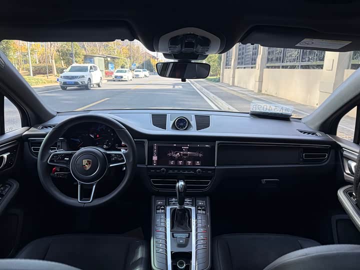 Фото 7 - Porsche Macan