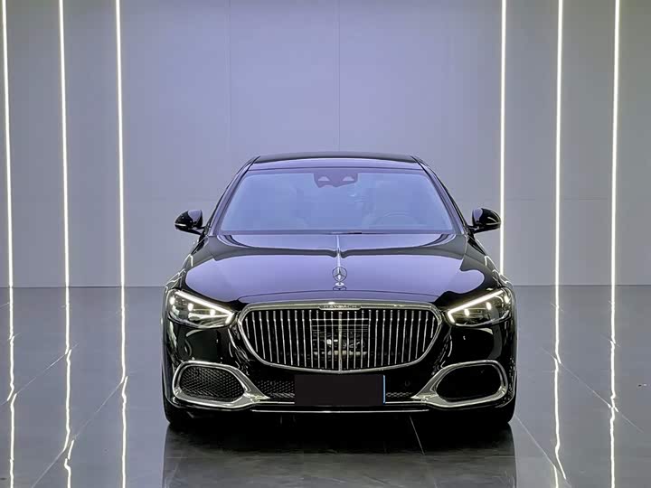 Фото 2 - Mercedes-Benz Maybach S-Class