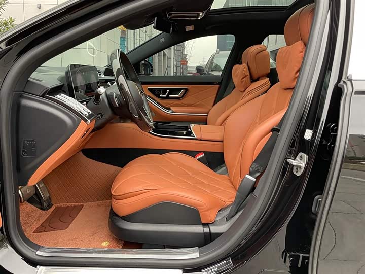 Фото 8 - Mercedes-Benz Maybach S-Class