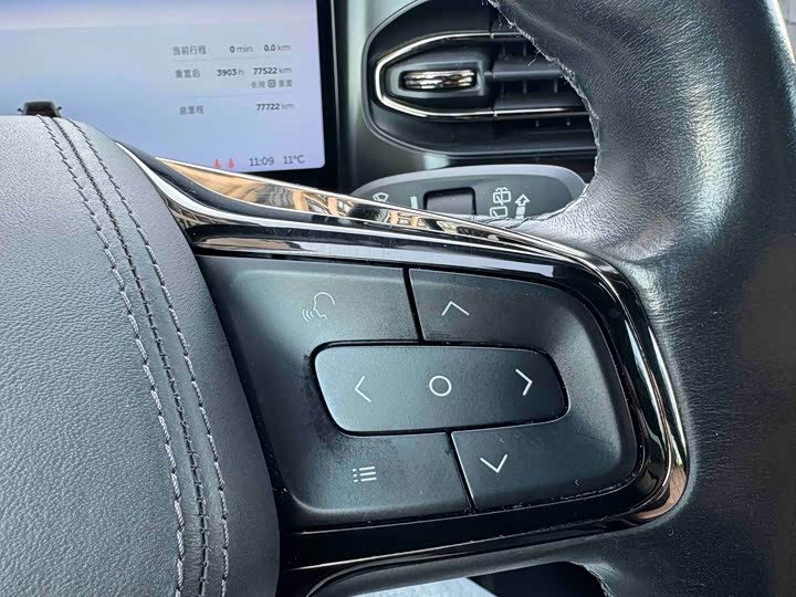 Фото 21 - Nio ES8