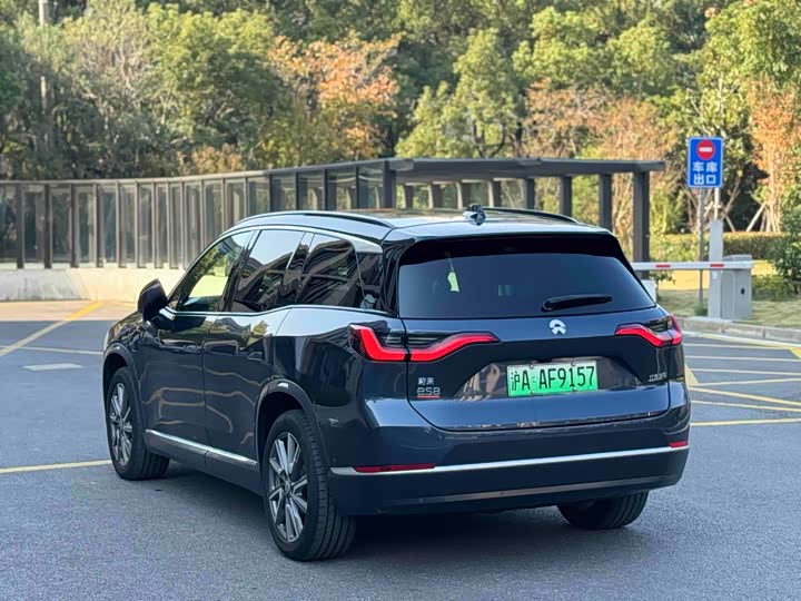 Фото 6 - Nio ES8