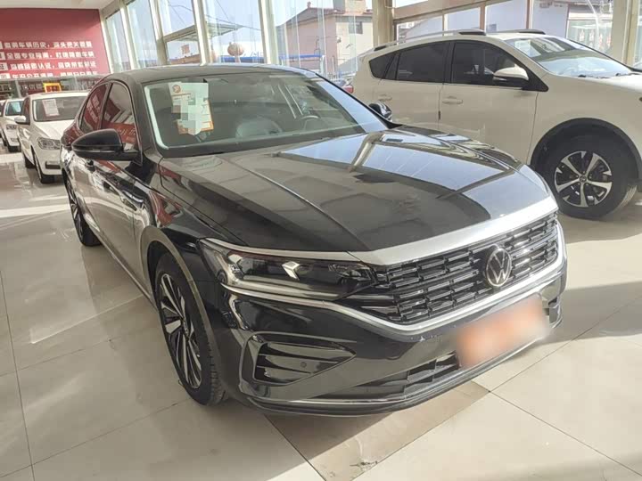 Фото 4 - Volkswagen Passat