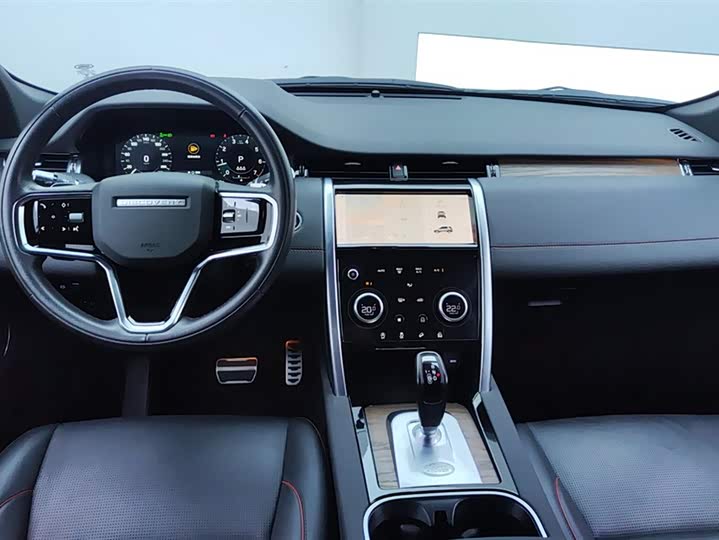 Фото 11 - Land Rover Discovery Sport