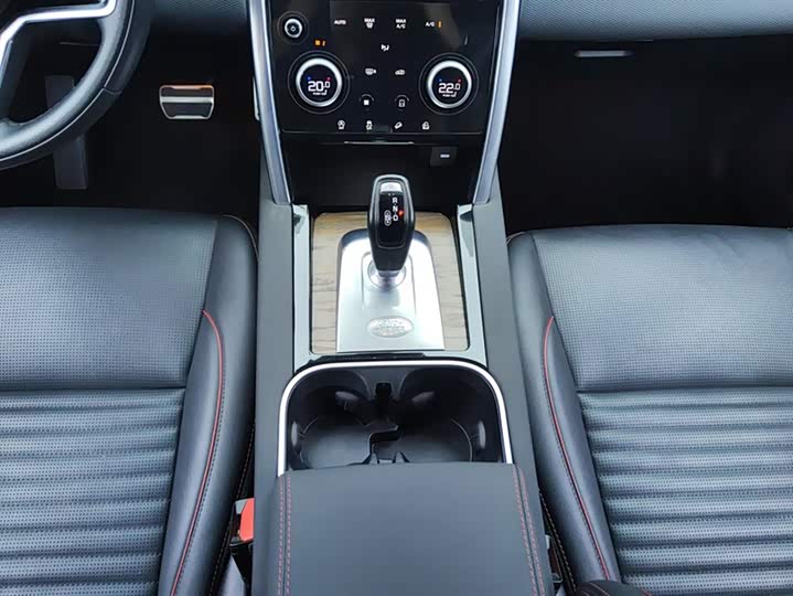 Фото 15 - Land Rover Discovery Sport