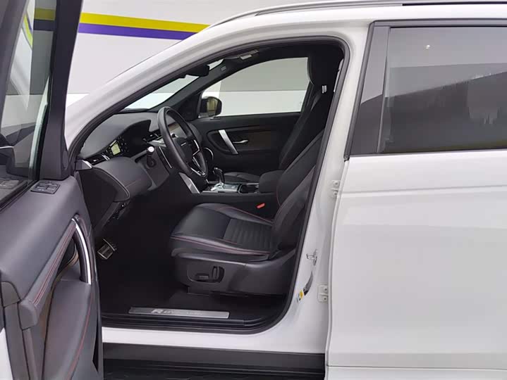 Фото 8 - Land Rover Discovery Sport