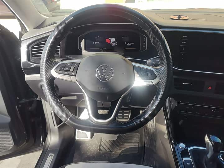 Фото 11 - Volkswagen Tayron X