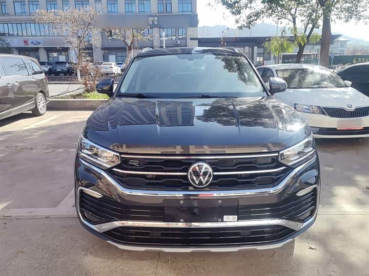 Фото 3 - Volkswagen Tayron X