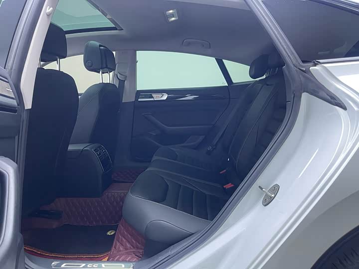 Фото 13 - Volkswagen CC