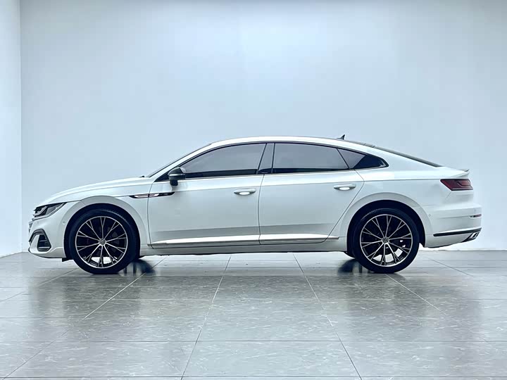 Фото 8 - Volkswagen CC