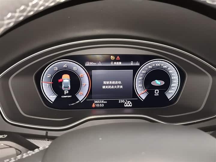 Фото 12 - Audi Q5L