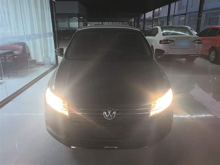 Фото 3 - Volkswagen Santana