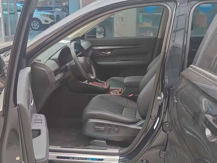 Фото 4 - Honda Breeze