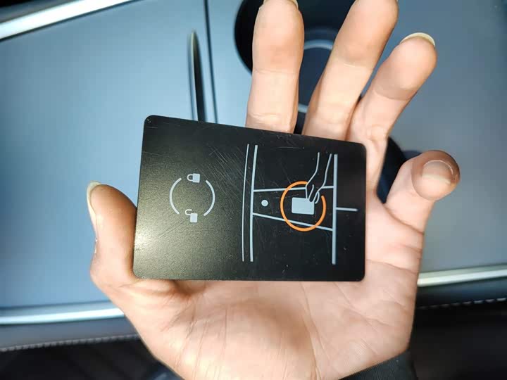 Фото 12 - Tesla Model Y