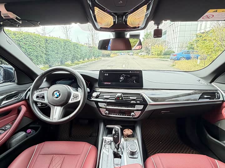 Фото 11 - BMW 5 Series