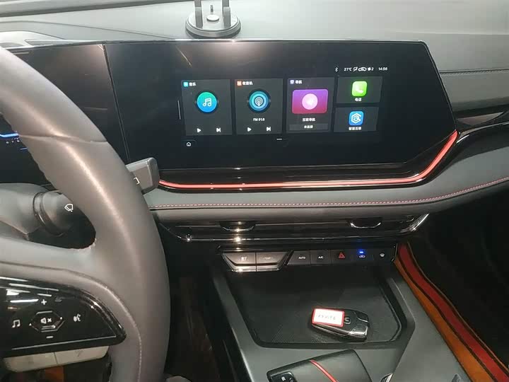 Фото 13 - Changan X5 Plus