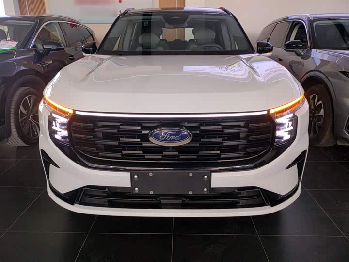Фото 3 - Ford Edge