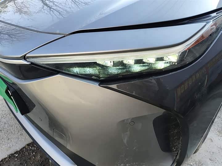 Фото 24 - Toyota bZ4X