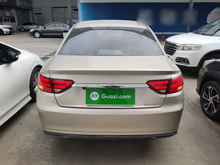 Фото 6 - Geely Emgrand GL