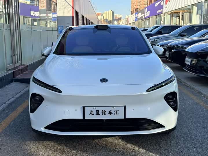 Фото 2 - Nio ET7